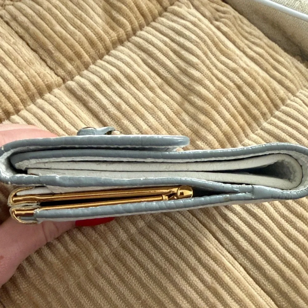 Fendi Pebbled Leather Wallet with Gold Hardware - Picture 10 of 12